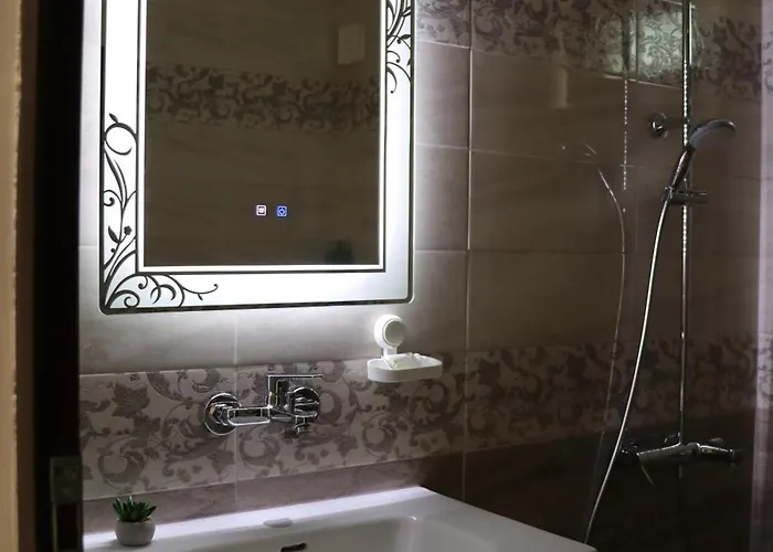 招待所 Summer Day 3*