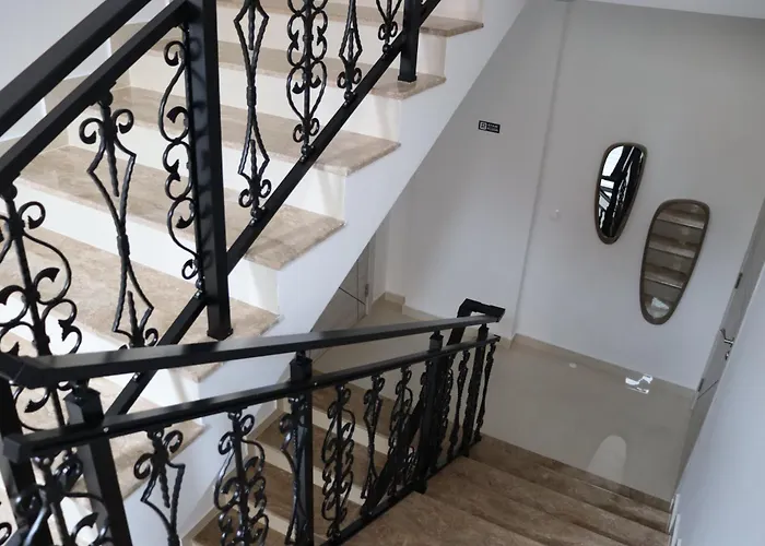 招待所 Summer Day